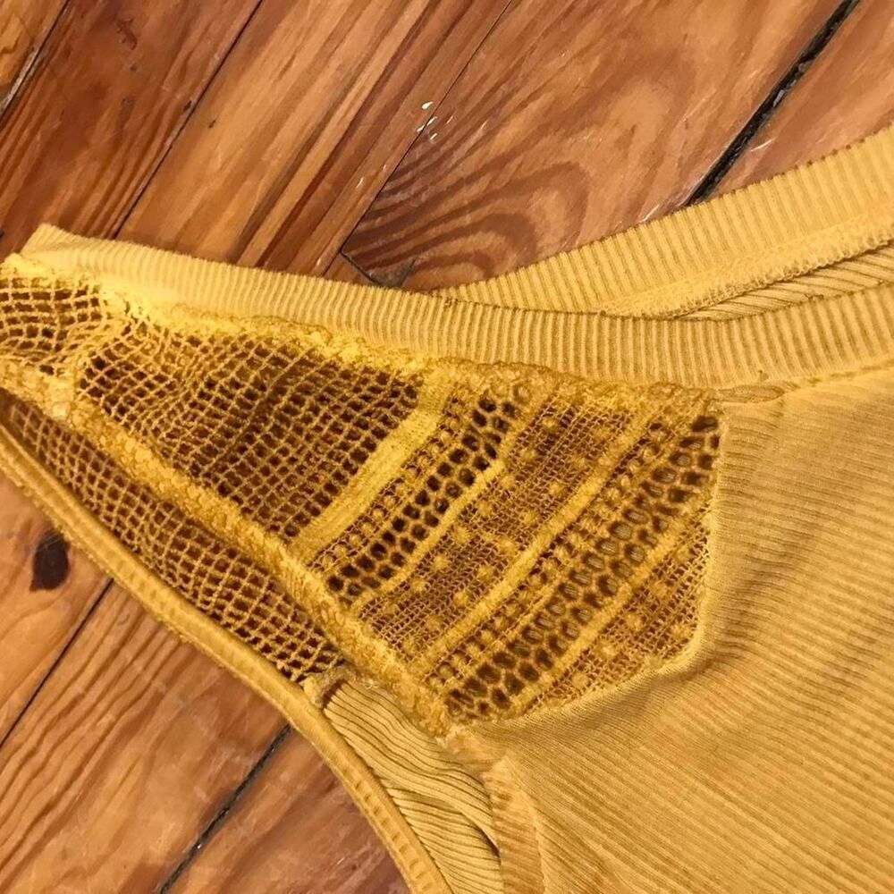 Mustard Yellow Knit Tank Top Knotted Front Crochet Boho White Crow Tank NWT! - Picture 5 of 8